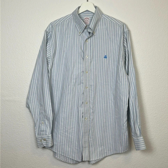 Brooks Brothers Regular Fit Non Iron Blue White Stripes Button Down Mens Size M - Picture 2 of 10